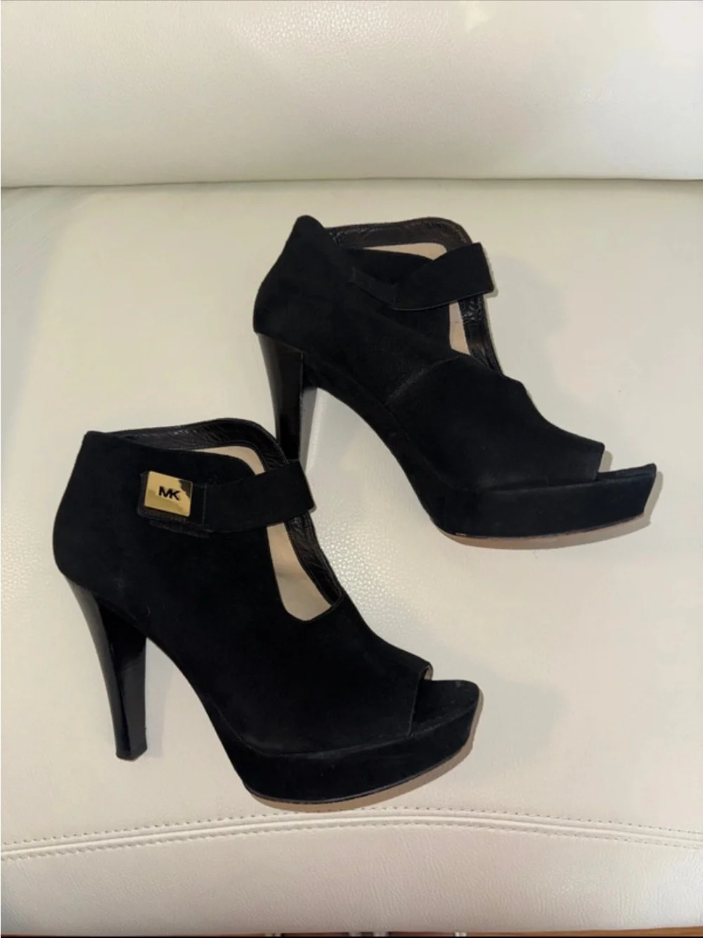 Michael Kors elegant black